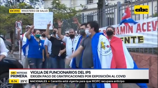 Funcionarios del IPS piden pago de gratificación por pandemia