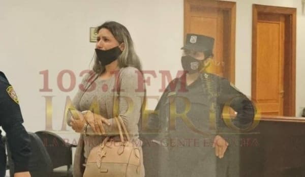 “Rescatan” a condenada por narcotráfico poco antes de ingresar a cárcel