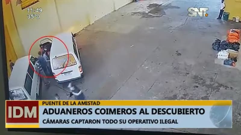 Cámaras captan modus operandi de aduaneros “coimeros”