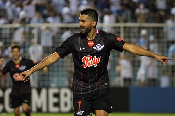 Salcedo jugará en el Rayadito