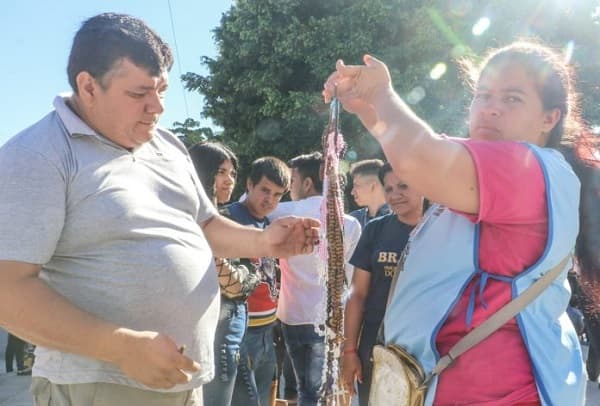 Gobierno analiza brindar subsidio a trabajadores de Caacupé