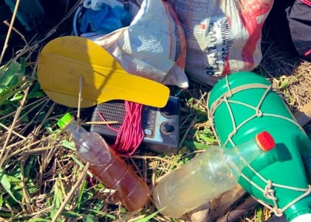 Lindstrom explica el uso de las mochilas del EPP