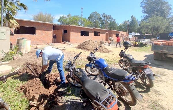 ESSAP desconecta a urbanización que “chupaba” agua gratis