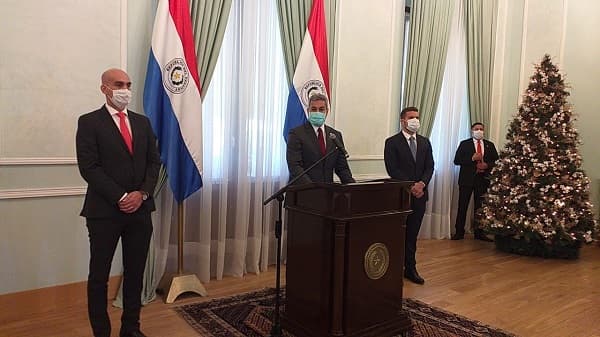 Abdo Benítez habla de “evaluar otras medidas” ante aumento de contagios