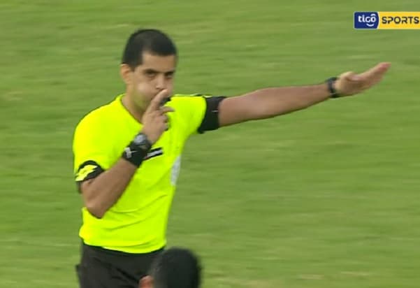 Árbitro explica su decisión en el polémico penal