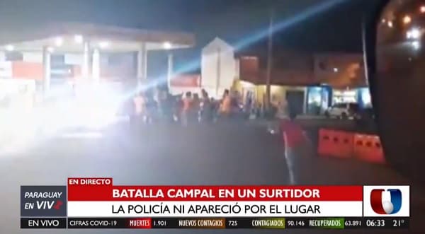 Ebrios protagonzian batalla campal en estación de servicios