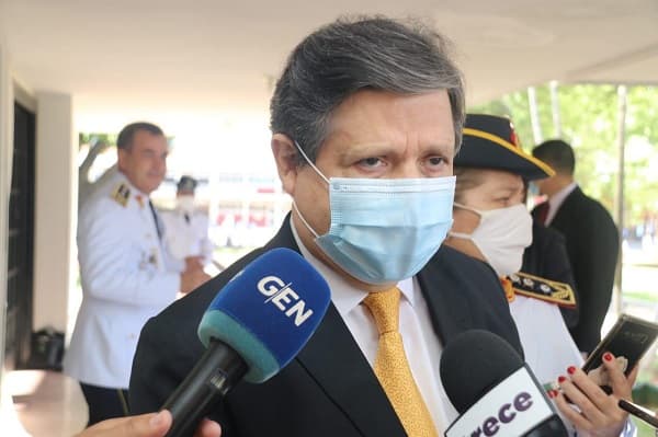 Ministro anuncia que acompañarán el cumplimiento de las restricciones sanitarias