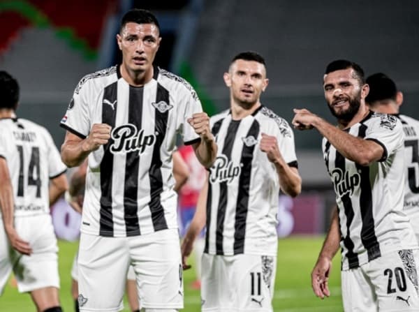 Dos partidos se juegan este viernes en el inicio de la sexta fecha