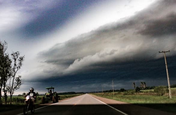 Alertan sobre tormentas en seis departamentos