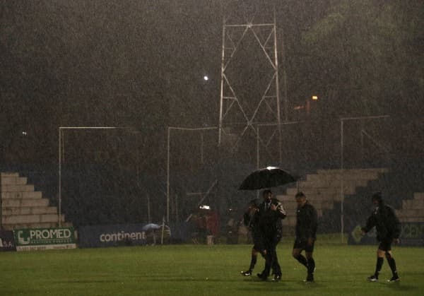 Postergan encuentro entre 12 de Octubre y Guaireña