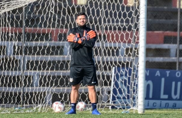 Tras polémica, Pinti dice que trabaja con Bolt