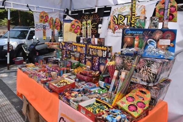 Alertan sobre peligrosidad de pirotecnia en poder de niños