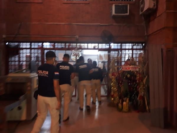 Desbaratan esquema de sextorsión en cárcel de Itapúa