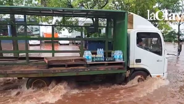 Tormenta azota al este y rige alerta para varias zonas