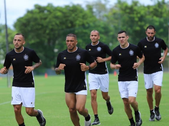 Confirman cinco casos positivos en Olimpia