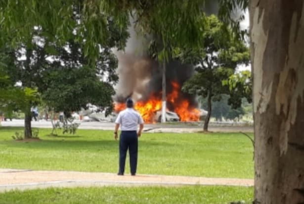 Avioneta se estrella y se habla de varios fallecidos