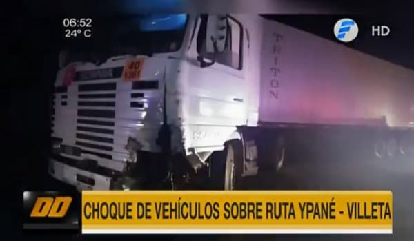 Tractocamión choca contra automóvil en ramal Ypané-Villeta