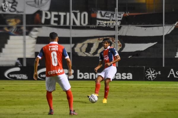 Dos encuentros dan continuidad a la fecha 11 del Torneo Apertura
