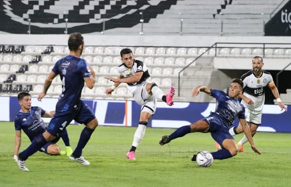 Olimpia no puede con Guaireña en Para Uno