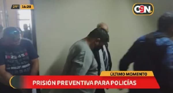 Ordenan prisión preventiva para policías denunciados por extorsión