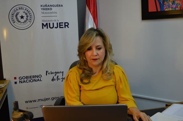 Viceministra renuncia tras polémico comunicado del Ministerio de la Mujer