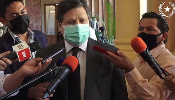 “Tenemos plata lo que no sabemos es de dónde comprar”, dice Acevedo sobre vacunas