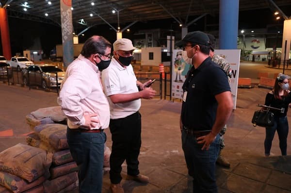 Desbaratan red de contrabando y detienen a militares y aduaneros en CDE