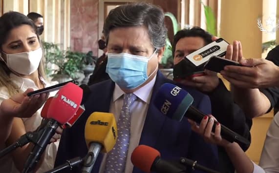 Este domingo llegarán vacunas de la India, confirma canciller