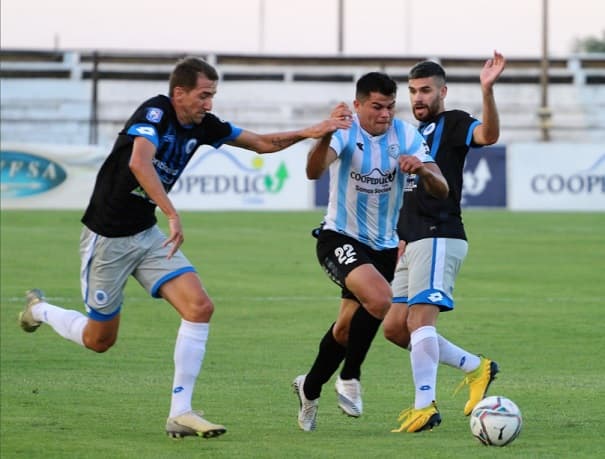 Guaireña iguala de local con 12 de Octubre