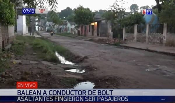 Asaltantes balean a conductor de plataforma Bolt