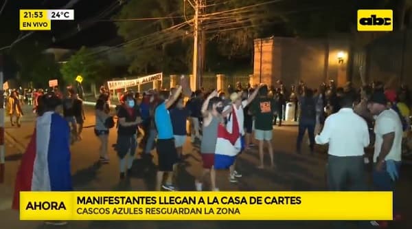 Un detenido tras manifestación e incidentes en casa de Cartes