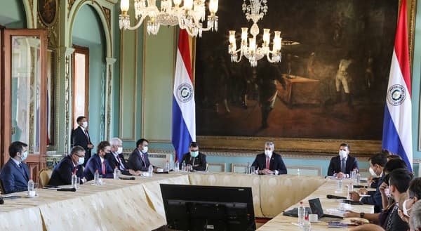 Uso de USD 1.600 millones se explicó en más de 50 conferencias, afirma Abdo