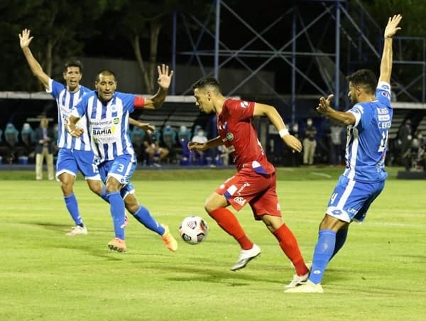 Nacional y 12 de Octubre abren la novena fecha del Apertura