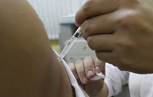 En la primera quincena de abril llegarán vacunas contra influenza, confirman