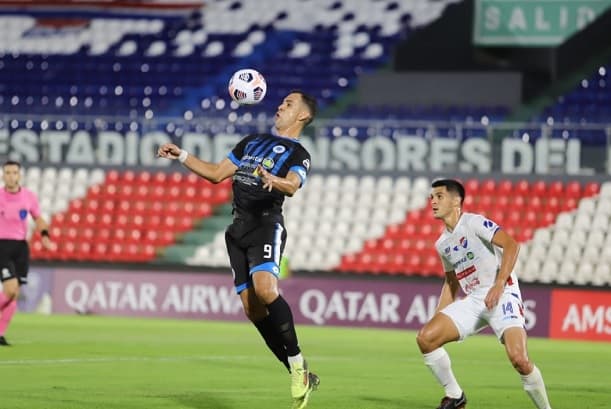 12 de Octubre vence a Nacional en tanda de penales