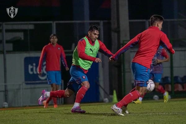 Apertura: Se disputarán dos juegos este domingo