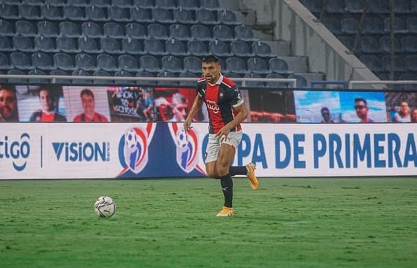 Tres encuentros se desarrollarán este domingo por la fecha 17 del Apertura