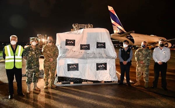 EE.UU. entrega 100.000 ampollas de atracurio y otros medicamentos