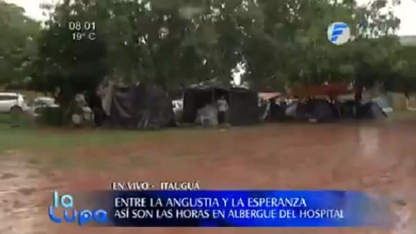 Lluvias empeoran condiciones de parientes en albergues de hospitales