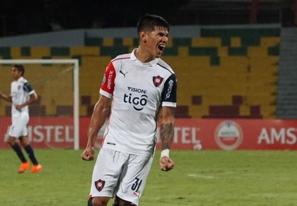 Cerro Porteño saca valiosa victoria en Colombia