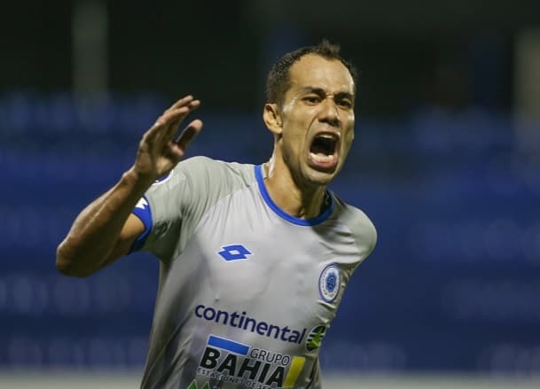 12 de Octubre debuta con victoria en la Sudamericana