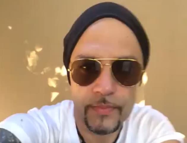 Zacher afirma que autoaumento fue “revertido”