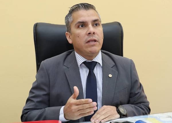 ANR nunca más: Apoderado dice que campaña “no está pegando”