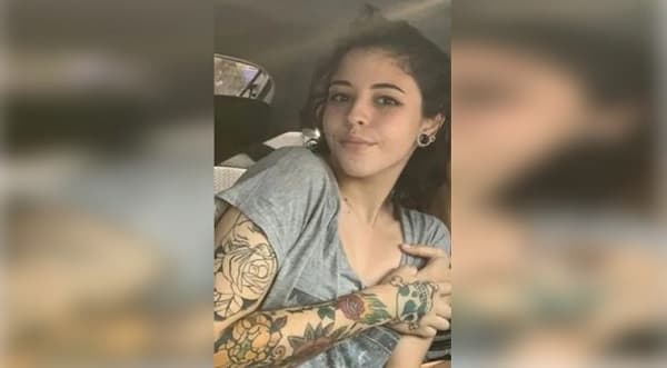 Madre de joven desaparecida pone trabas a investigación, asegura fiscala