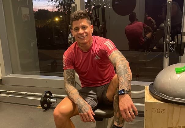 Le piden a Iturbe que vuelva al barrio