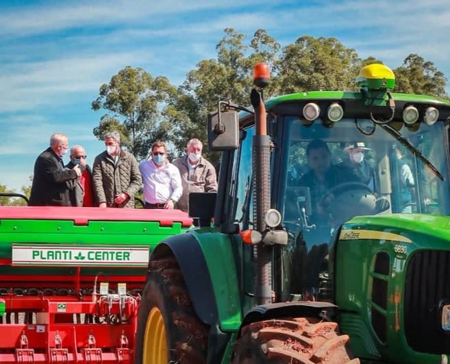 Inauguran obras en salud e infraestructura en dos departamentos