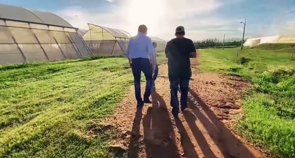 Cadena de supermercados emprende campaña de apoyo a proveedores