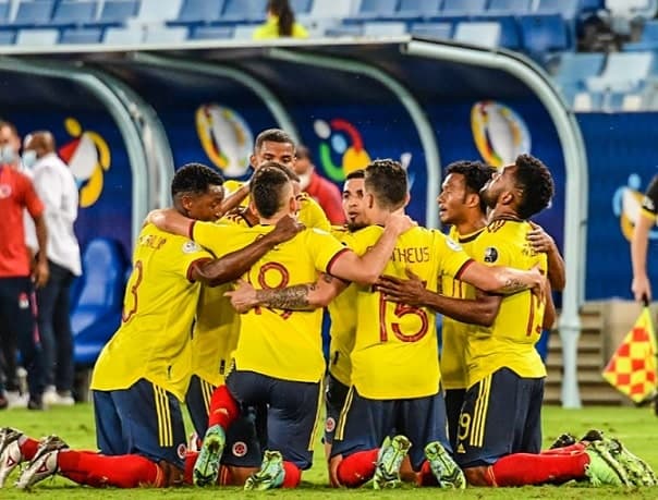Colombia vence a Ecuador por la mínima