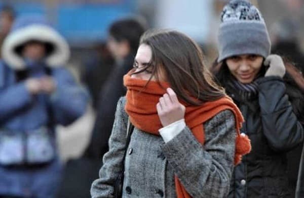 Meteorología pronostica sábado con bajas temperaturas y vientos del sur