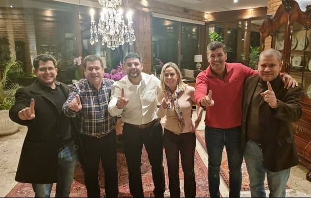 La oposición se encamina a la unidad en Asunción y desafía al cartismo